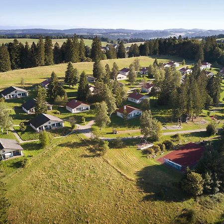 Reka-Feriendorf Montfaucon エクステリア 写真